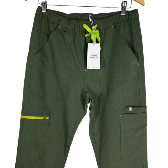 FIGS Cairo Cargo Scrub Pants Moss Green with Lime Contrasts Men's Small - Picture 2 of 6